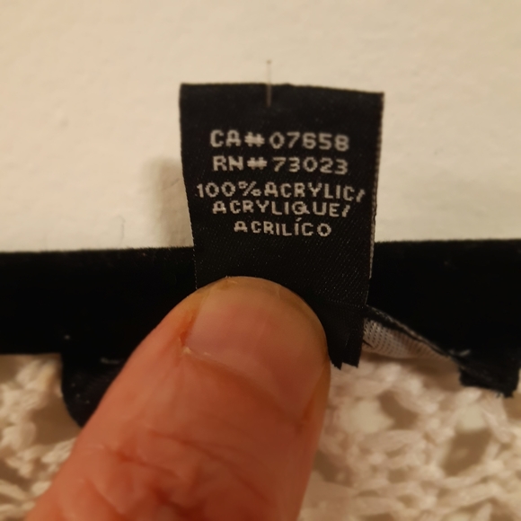 Streetwear Society Long Crocheted Sweater - Picture 4 of 7